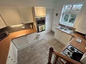 Photo 7- click for photo gallery